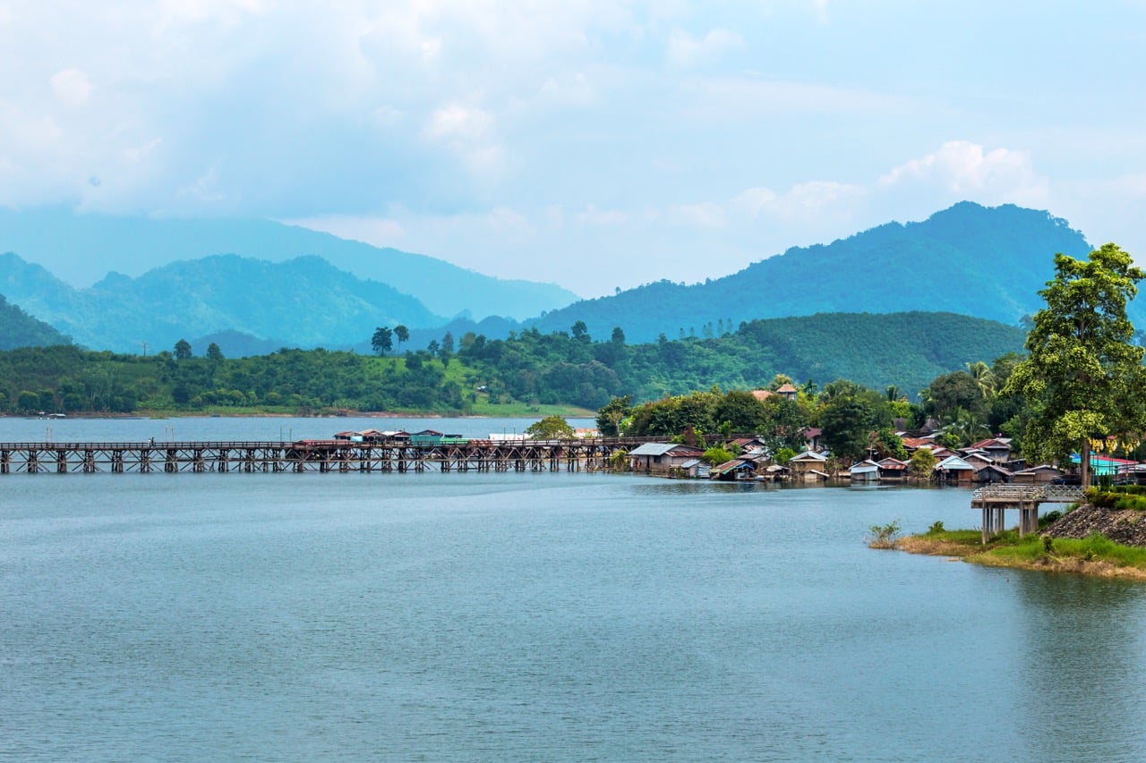 Central Thailand to the Gulf of Siam