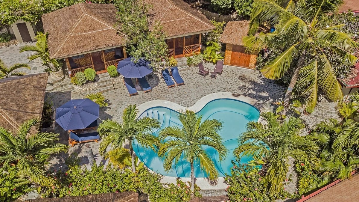 Magic Island diver Resort