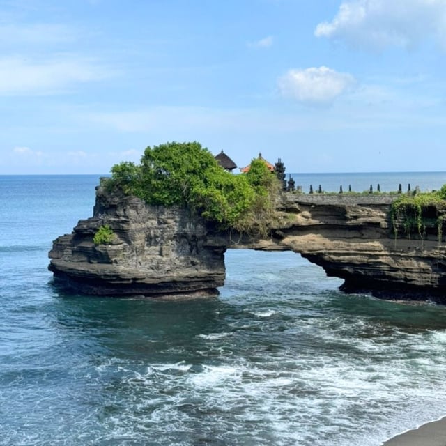 Unforgettable trip! The agency Odasie is very well organized in every aspect (itinerary advice, responsiveness, availability on-site), no unpleasant surprises. Truly an agency to recommend with complete confidence. Without a doubt, I will book another trip with Odasie in the future.