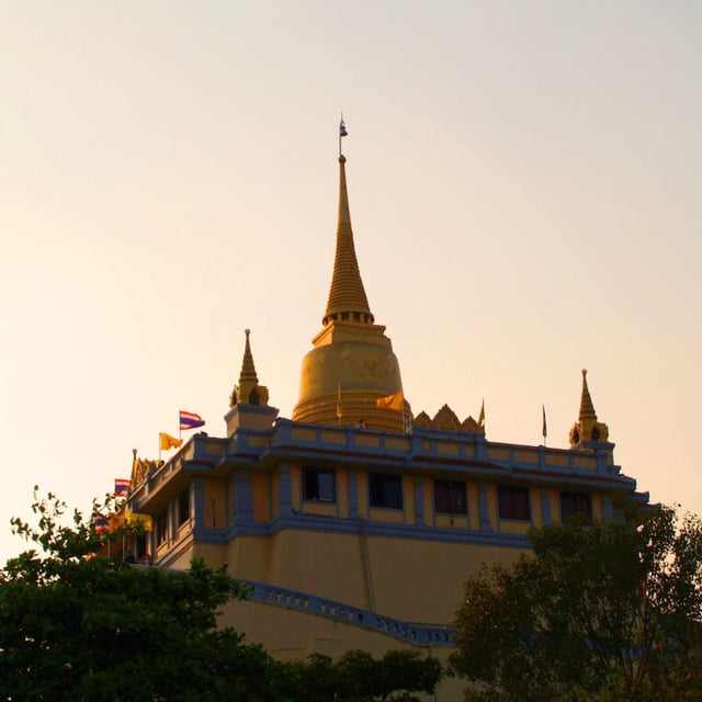 We trusted Odasie for our family honeymoon trip and spent two extraordinary weeks filled with discovery and relaxation.
The organization of the trip, the transfers, the choice of destinations and hotels, everything was perfect and met our expectations. The guided tours with the French-speaking guides, all lovely, were highlights of our stay.
Thank you for your kindness and thoughtfulness.
Anne-Laure, Antoine & Ainhoa