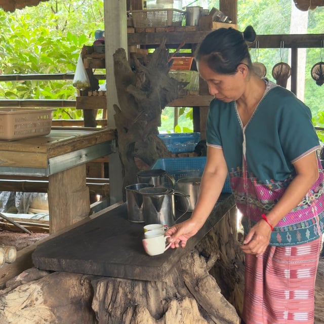 A wonderful trip. An excellent French-speaking guide who made this journey an unforgettable memory. A thousand thanks, Khae. Odasie offered us a trip that fully met our expectations. Thanks to their attentiveness, they created an itinerary that allowed us to experience different atmospheres of Thailand, from magnificent temples to unforgettable mountains, to the history of the Golden Triangle… extraordinary.
Truly, thank you for everything.